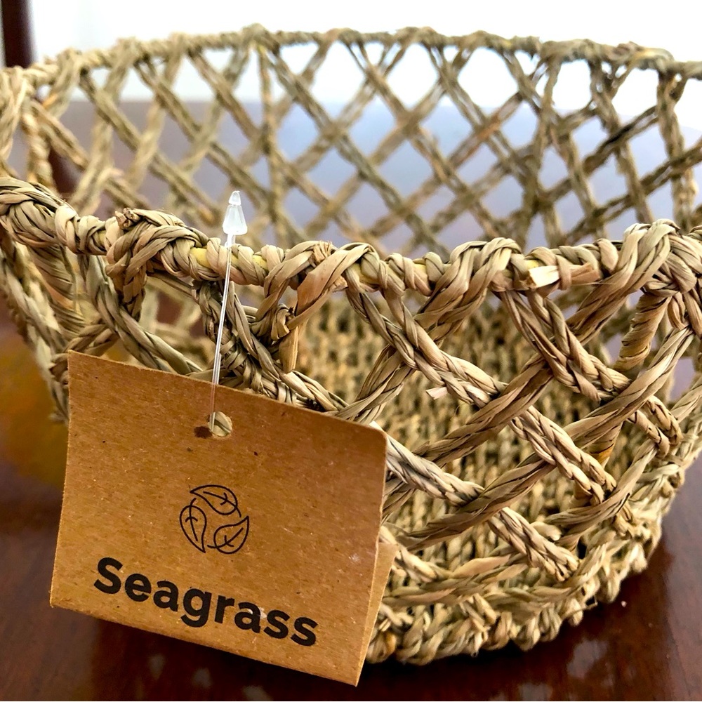 NEW w/Tags SEAGRASS BASKET